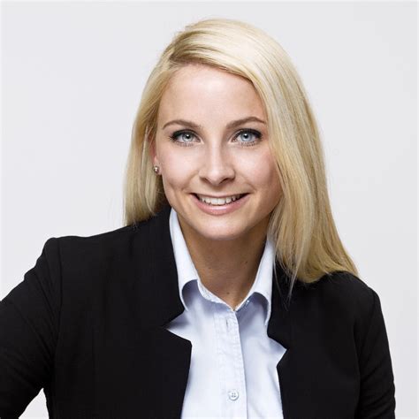 Leonie Vogt Referentin Social Media Communication And Online Content Santander Consumer Bank
