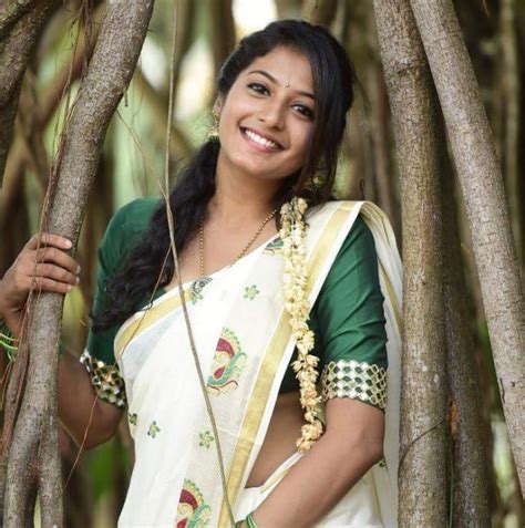 Kannada actress roopa hot navel photos in saree. Actress Anjali Nair Photo gallery stills cum biography