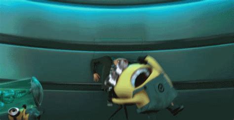 Shocked Minions  Find And Share On Giphy