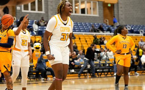 Lawrence Leads Women’s Hoops Past Pittsburgh for Eagles’ First-Ever