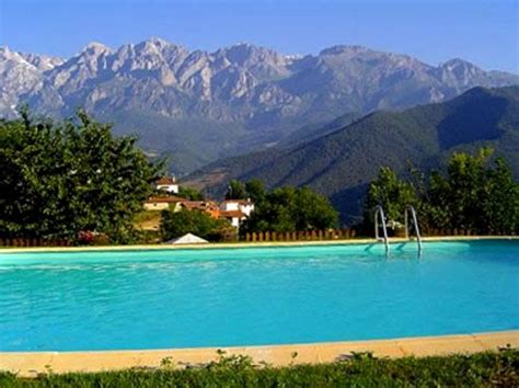 Las mejores ofertas en alojamientos rurales. 6 Casas rurales con piscina en Cantabria
