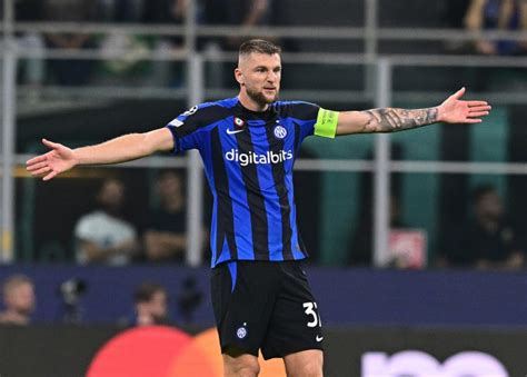 Gelo Skriniar Inter in attesa dell addio niente più fascia da capitano