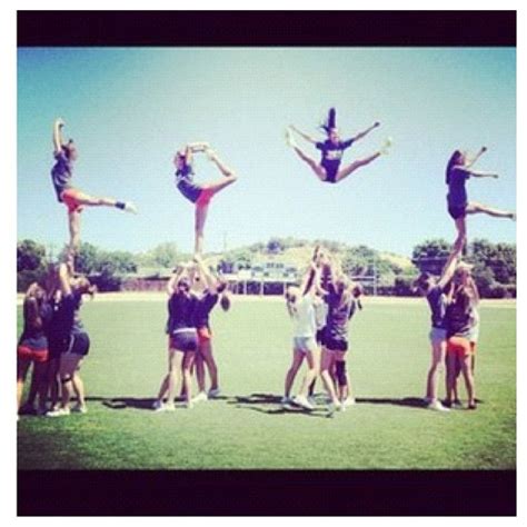 I Want To Do This Some Day Cheerleading Stunts Cool Cheer Stunts Cheerleading Cheers