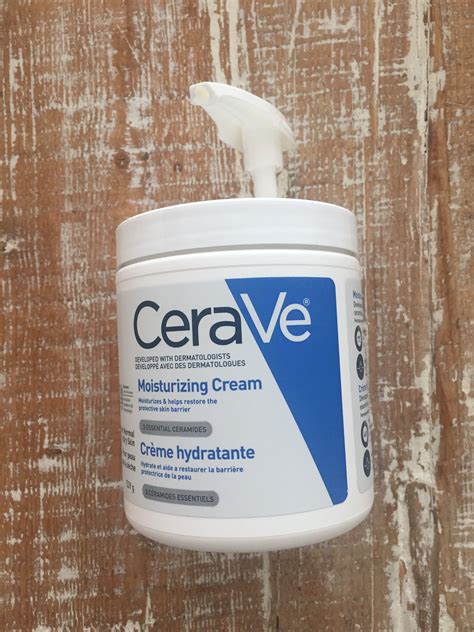 Cerave Now Available With A Pump Canadian Beauty