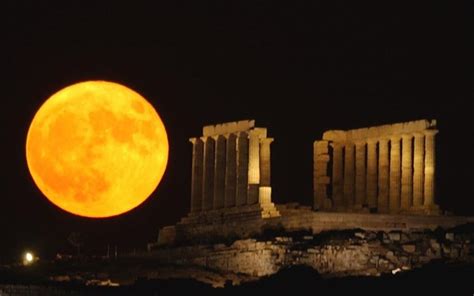Πανσεληνοσ ιουνιου 2021 24/06/2021, 21:39, 03° 27' αιγόκερω. Η πανσέληνος του λύκου "καταπίνει" τον Παρθενώνα σε ...