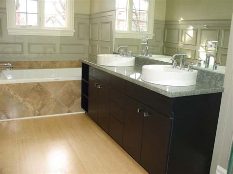 Chicago cabinet company specializes in helping our clients turn their bathrooms into beautiful spaces. Custom Bathroom Cabinets in Chicago | Custom bathroom ...