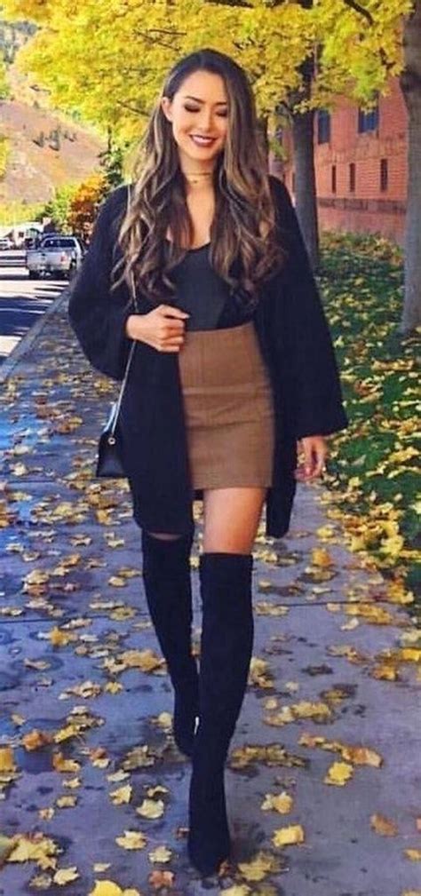 25 Modest Fall Women Outfits With High Knee Boots Winter Skirt Outfit