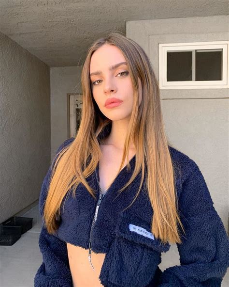Instagram Bridget Satterlee Model Beauty