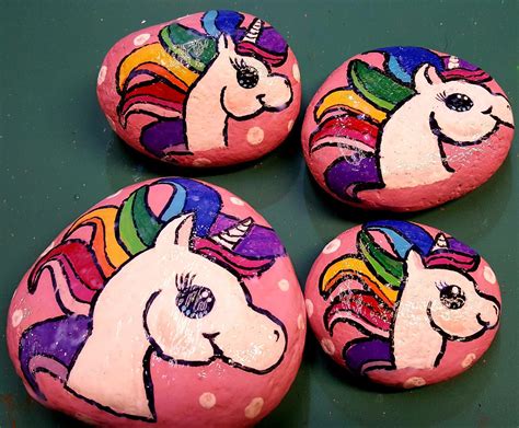 Easy Painted Rocks Idea Unicorns Rainbow Bright Unicorn Paint