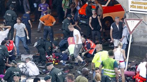 death toll in panic at germany s love parade rises to 19