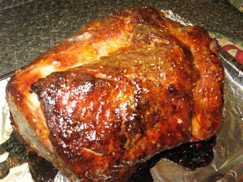 So place any leftover meat or shoulders you plan to use in the future in an airtight container. Thanksgiving Food Ideas: Recipe for Pork Loin, with Peach Glaze