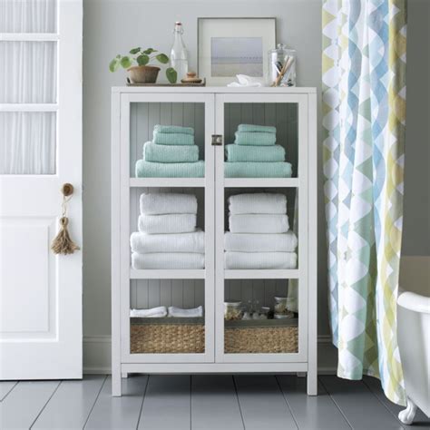 With good storage in your bathroom, you'll never be stranded without a towel or toilet paper again. Ribbed White Hand Towel | Bathroom towel storage, Small ...