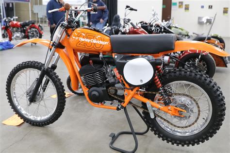 At this point, i decided to peak inside a third 1978 sx 250, taking off the clutch cover, pulling the clutch and comparing to the other two. OldMotoDude: 1978 Harley-Davidson/Aermacchi MX-250 on ...