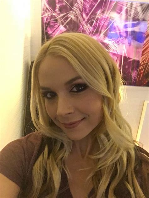 Tw Pornstars Sarah Vandella Pictures And Videos From Twitter Page 17