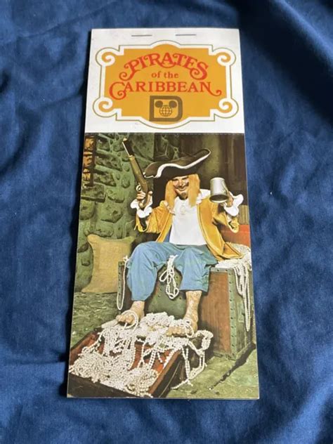 Vintage Walt Disney World Pirates Of The Caribbean Postcard Book