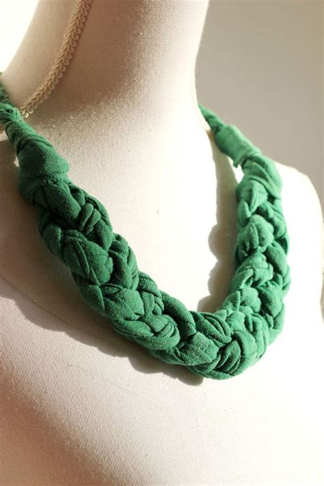 Diy Braided Necklace Reuse Fabrics Pinterest