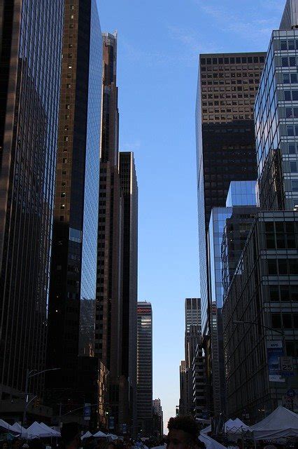 New York Skyscraper Street Canyon