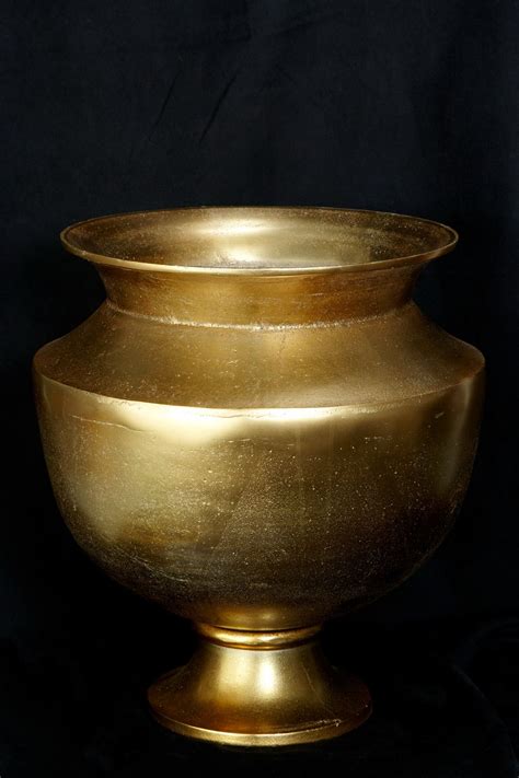 Get the best deal for gold vases from the largest online selection at ebay.com. Large Metal Vase Gold 15.25 x 15.75in | Metal vase, Vase ...