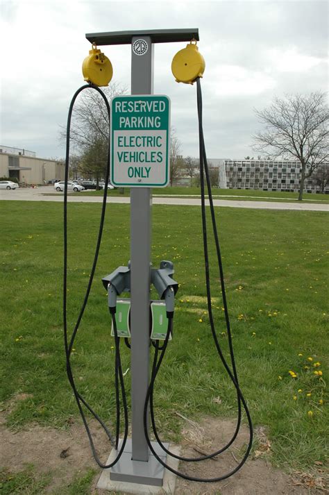 Electric Vehicle Charging Stations By 2g Engineering