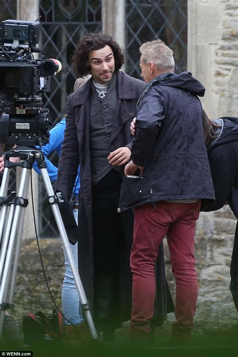 Aidan Turner Seen Filming Bbcs Poldark Series Four Daily Mail Online