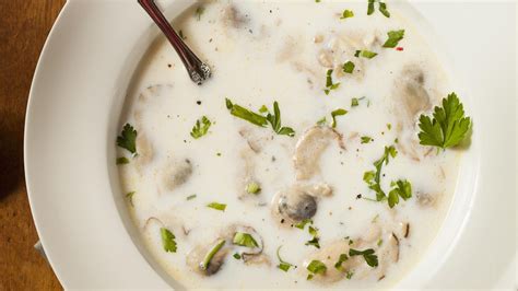 Add slowly clam juice and water. New England Clam Chowder - - Recipe from BostonChefs.com ...