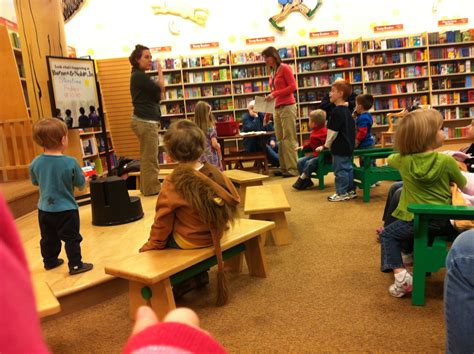 Weekly Story Time at Barnes & Noble