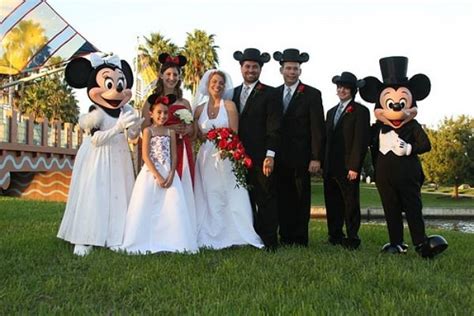 Wedding Party With Mickey Mouse And Minnie Mouse Disney Fairy Tale