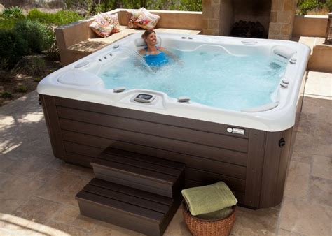 hot spring® spas and hot tubs highest rated hot tubs hot spring spas bubbelbad