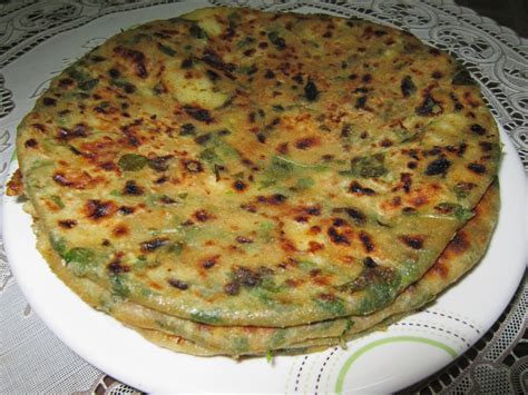 Aloo paratha recipe, a punjabi recipe for aloo paratha which is an indian flat bread with a spicy potato filling. The Official Agrigold Foods Blog: From Agrigold's Kitchen ...