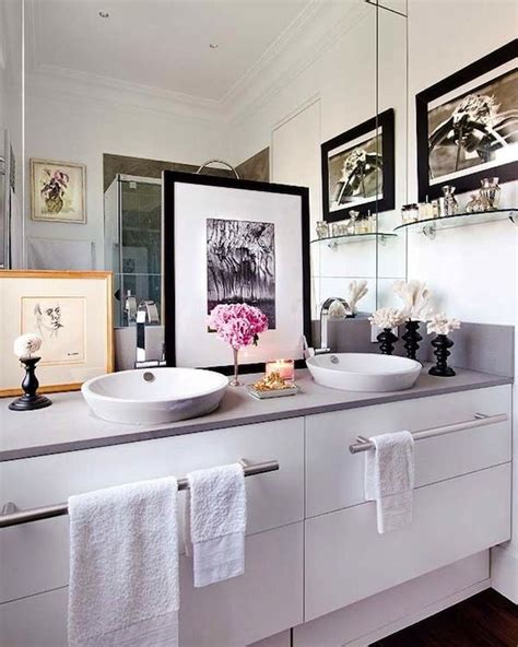 Vanity with modern and futuristic affair. Bathroom Vanity Ideas
