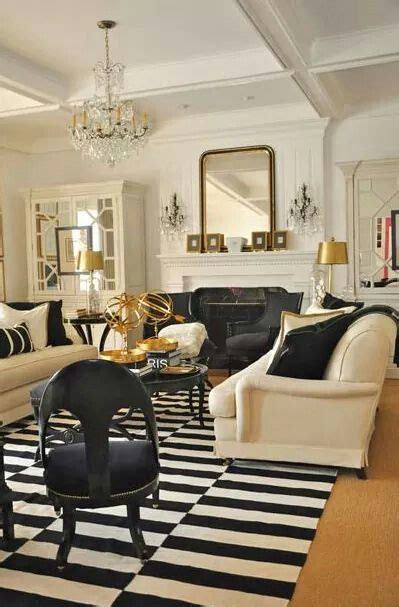 Pin By Courtney Bear Sistrunk On Living Rooms Gold Living Room Home