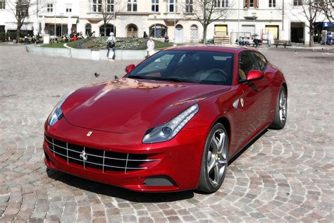 2014 Ferrari Ff Specs Prices Vins And Recalls Autodetective