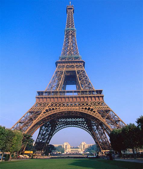 2,075,839 likes · 12,562 talking about this · 6,820,923 were here. PZ C: torre eiffel