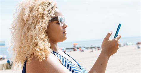 Contact body shaming on messenger. Body Shaming Cellulite Honeymoon Response Photo