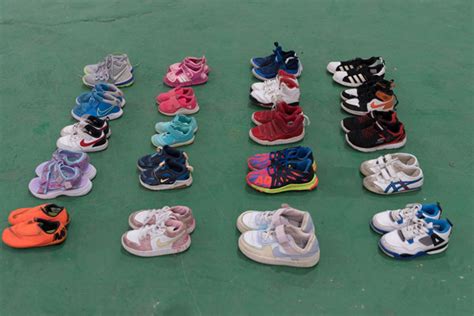 Used Brand Sneakers Supplier Indetexx