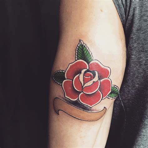 A traditional rose tattoo presents the universal meaning of appreciation of beauty. Old School or American traditional Tattoo - The Black Hat ...