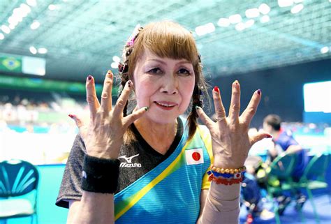Jul 03, 2021 · 卓球の東京五輪代表の強化試合「ドリームマッチ」は3日、埼玉県内で女子団体が行われ、伊藤美誠（スターツ）石川佳純（全農）平野美宇（日本生命）の五輪代表が5―0でナショナルチーム候補選手と男子高校生による日本協会選抜に完勝した。 卓球女子シングルス予選の試合後、ブラジルと日本の国旗を ...