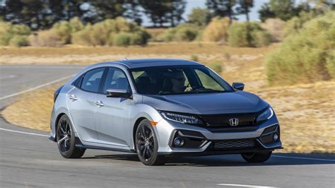 We've tested the honda civic sport touring to see how it performs and if you should consider one as a daily driver. Đánh giá sơ bộ xe Honda Civic 2020