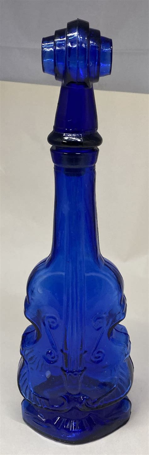 Vintage Cobalt Blue Glass Chello Decanter With Stopper Etsy Blue Glass Glass Cobalt Blue