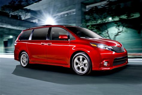 2017 Toyota Sienna Review Trims Specs Price New Interior Features