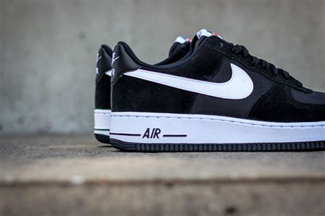 This Blackwhite Air Force 1 Is Ideal For The Summer •