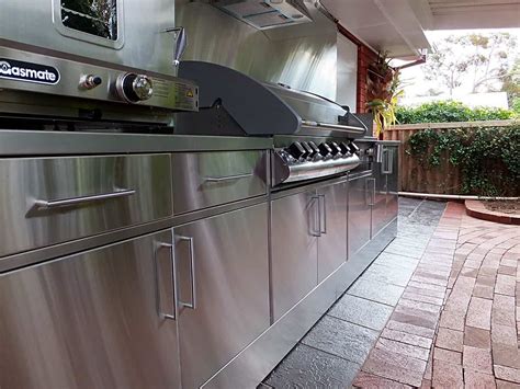 Cleaning stainless steel pots & pans. Stainless Steel Outdoor Kitchens - Adelaide