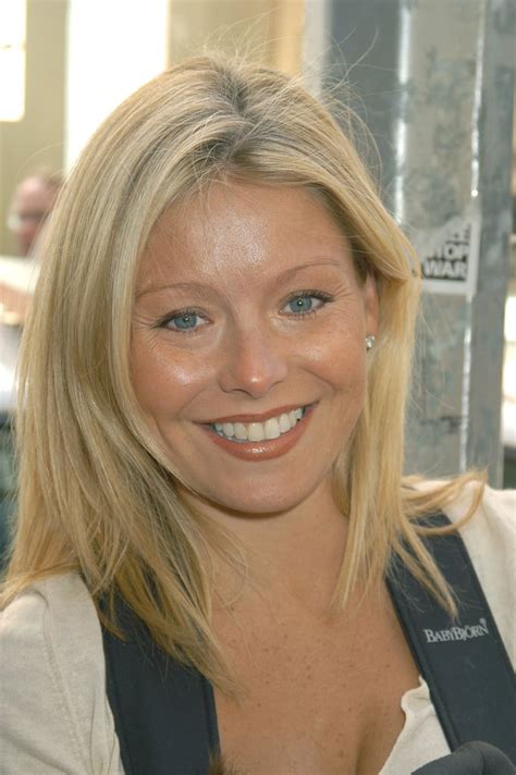 Kelly Ripa Through The Years Pictures Popsugar Celebrity