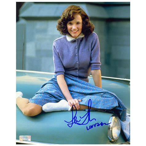 Lea Thompson Autographed Back To The Future Lorraine Baines 8x10 Photo Celebrity Authentics