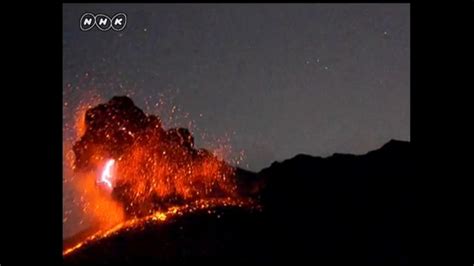Eye Catching Footage Shows Volcano Eruption In Japan Video Abc News