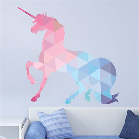 Optez pour ce sticker « licorne » pour la déco de votre intérieur, vous pourrez ainsi décorer l'intérieur de votre maison à petit prix ! Sticker Origami La licorne - Stickers Chambre Ado Fille ...