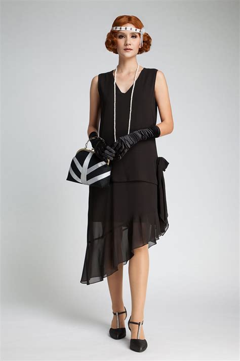 1920s Evening Dress In Black Chiffon With Asymmetrical Skirt Black