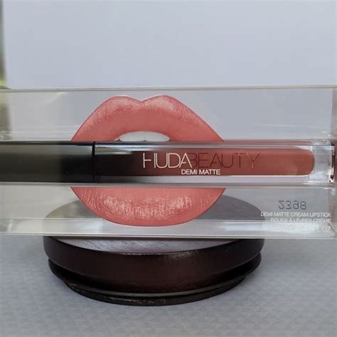 Huda Beauty Makeup Huda Beauty Demi Matte Liquid Lipstick Mogul