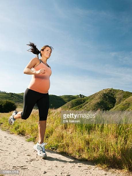 Pregnant Running Photos And Premium High Res Pictures Getty Images