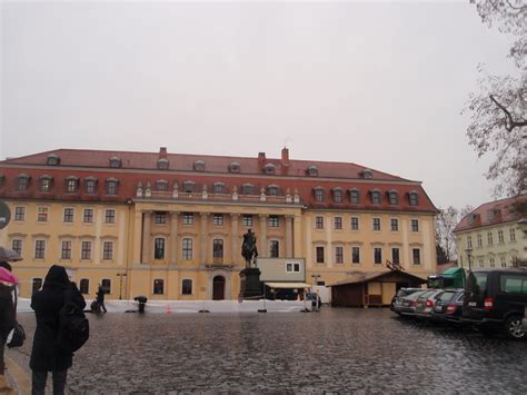 Trust i seek and i find in you. So close no matter how far...: 11 de Noviembre, Weimar